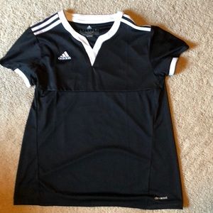 Adidas boy’s soccer jersey shirt climacool large